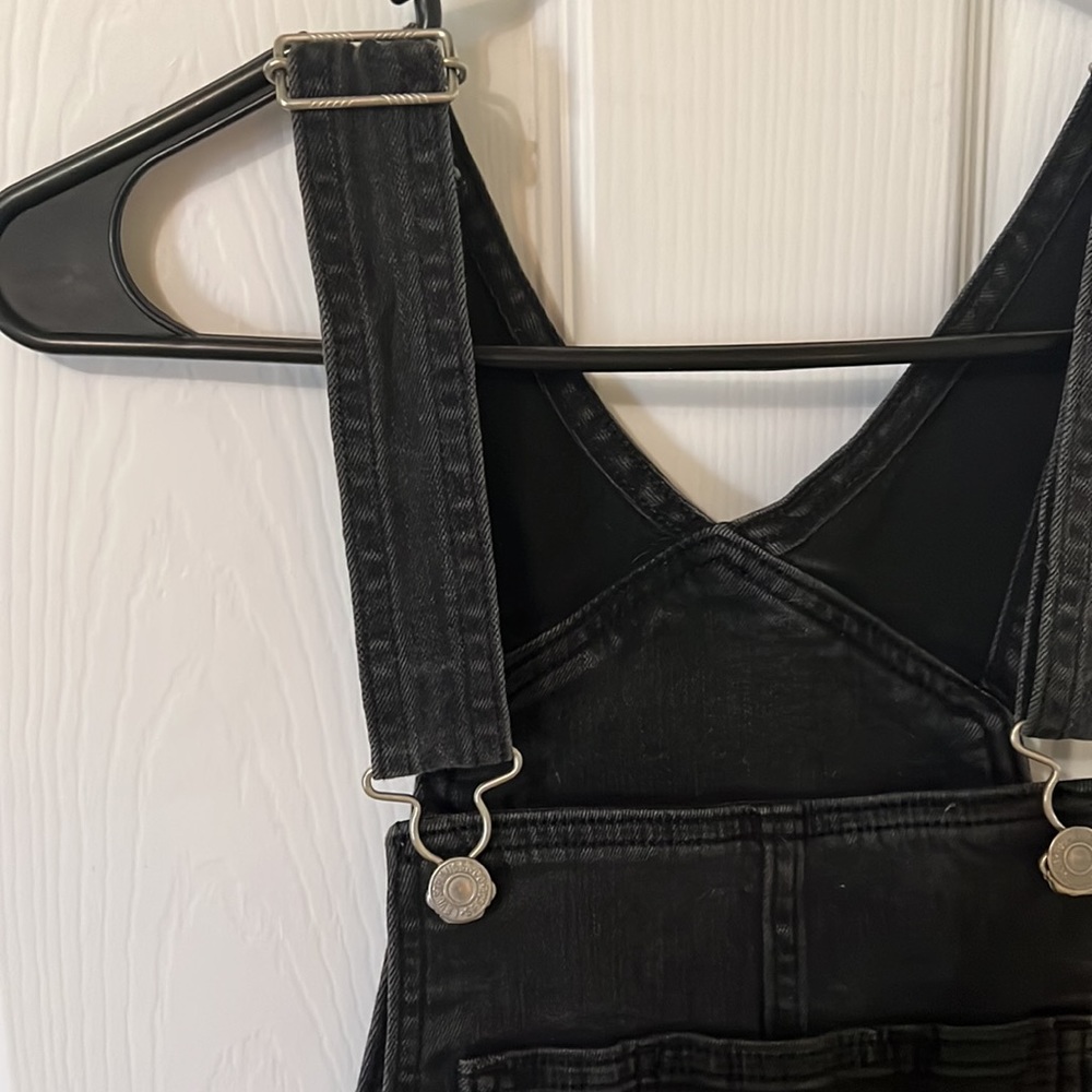Levi’s overalls - Picture 2 of 5